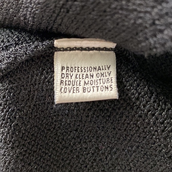 St. John basics long line cardigan enameled button S quiet luxury sweater blazer - Picture 9 of 12